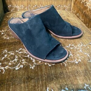 Sofft Charcoal grey Suede Open-Toe Mules